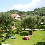 Olga's Garden Lägenhet