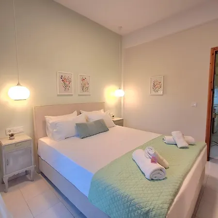 Appartement Olga's Garden Almiros strand