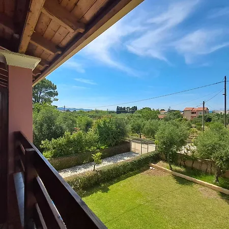 Olga's Garden Appartement Almiros strand