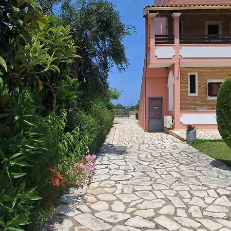 Olga's Garden Appartement *